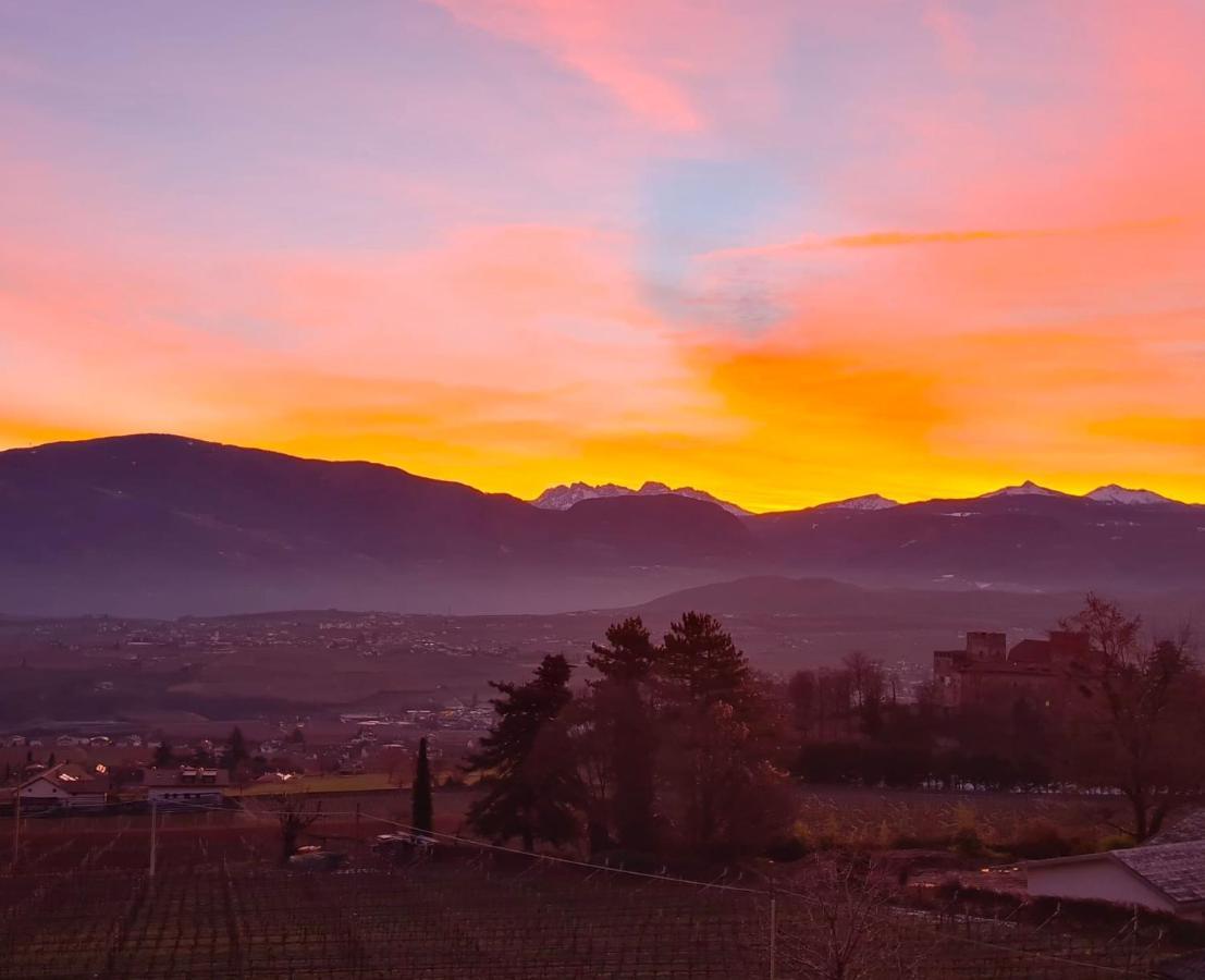 Strahlerhof Apartment Appiano Sulla Strada Del Vino Bagian luar foto