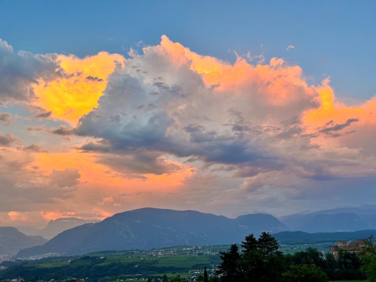 Strahlerhof Apartment Appiano Sulla Strada Del Vino Bagian luar foto