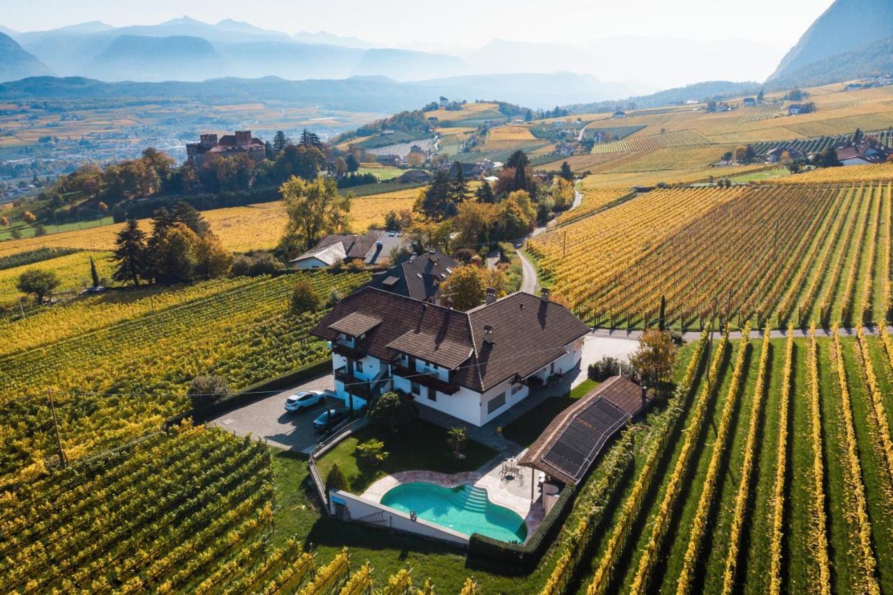 Strahlerhof Apartment Appiano Sulla Strada Del Vino Bagian luar foto