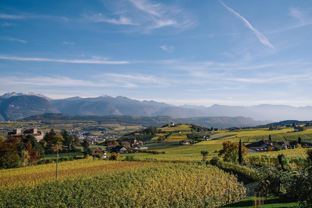 Strahlerhof Apartment Appiano Sulla Strada Del Vino Bagian luar foto